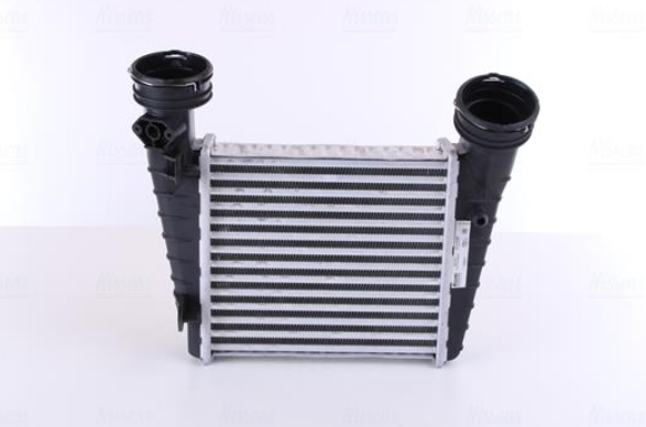 Интеркулер SD SUPERB(02-)1.8 T(+)[OE 3B0.145.805E]