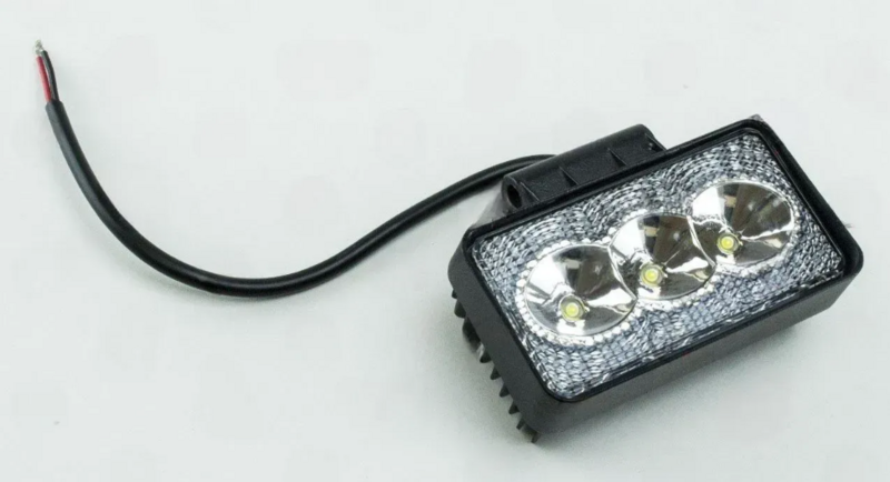 фара дополнительная LED  прямоуг. 110х60х50 (Д/В/Ш) 9W дальний EPISTAR