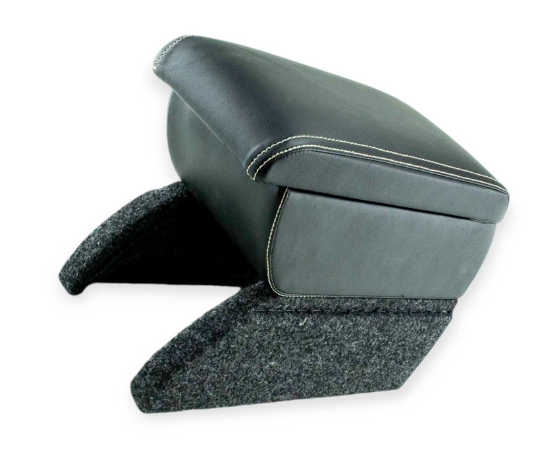 подлокотник VW Golf IV 1997-2003 черный  (кожзам)  ЛЮКС