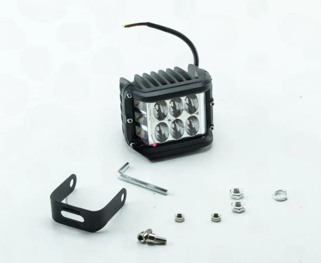 фара дополнительная LED  прямоуг. 100х76х73 (Д/В/Ш) 36W дальний SPOT