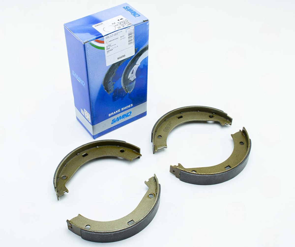 кол. ручника BMW 3 (E36), 5 (E34), 7 (E38) 88-> (d180x25mm)  (LPR-Samko)