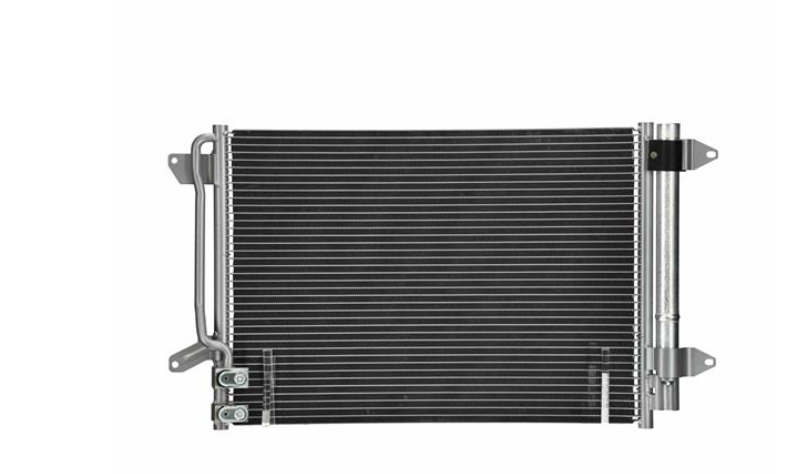 Конденсер VW BEETLE(11-)1.2 TSI(+)[OE 5C0.820.411 E]