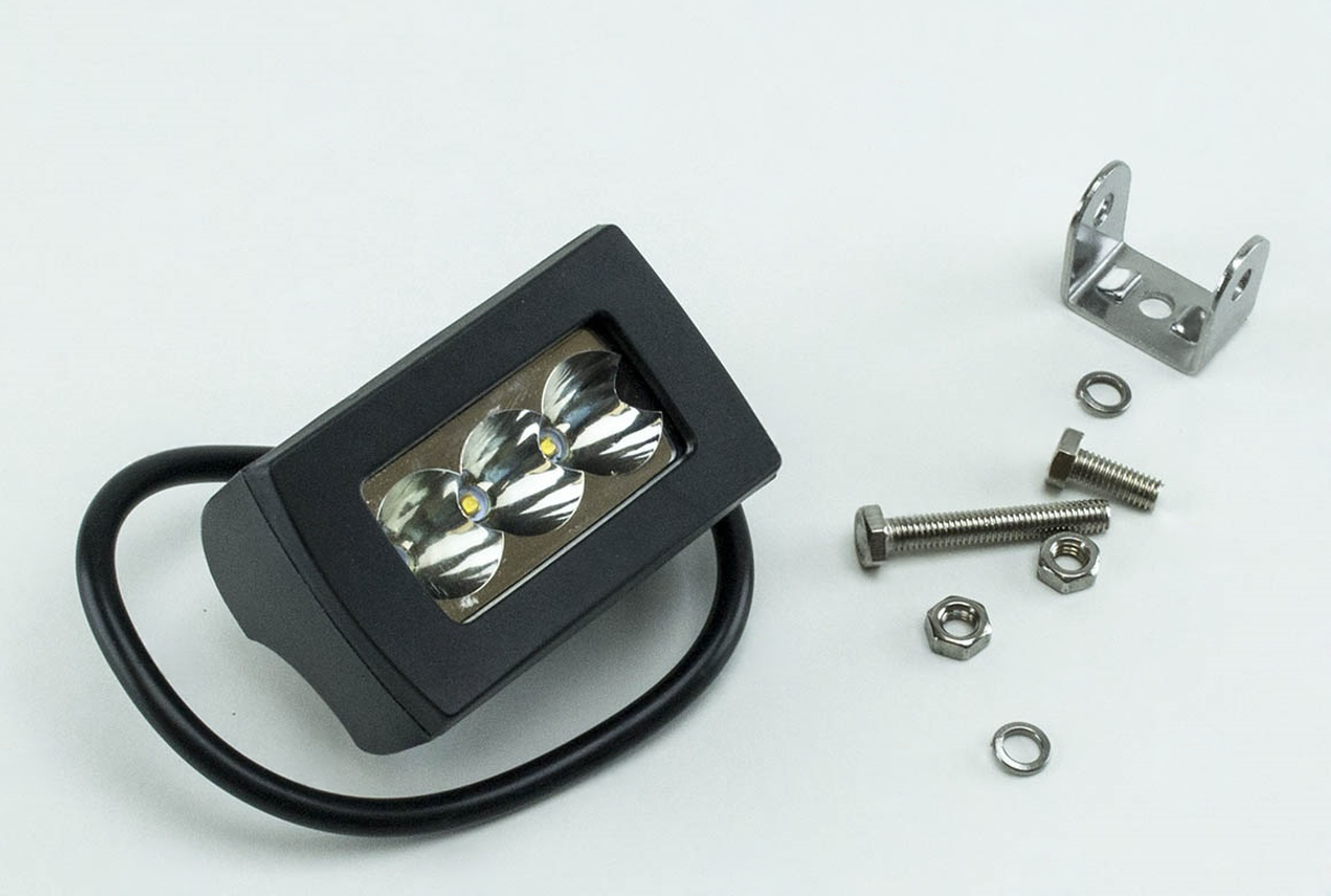 фара дополнительная LED  прямоуг.  75х45х50 (Д/В/Ш) 15W дальний CREE